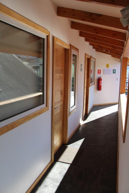 Hostal Fernando De Magalhaes プンタアレナス エクステリア 写真