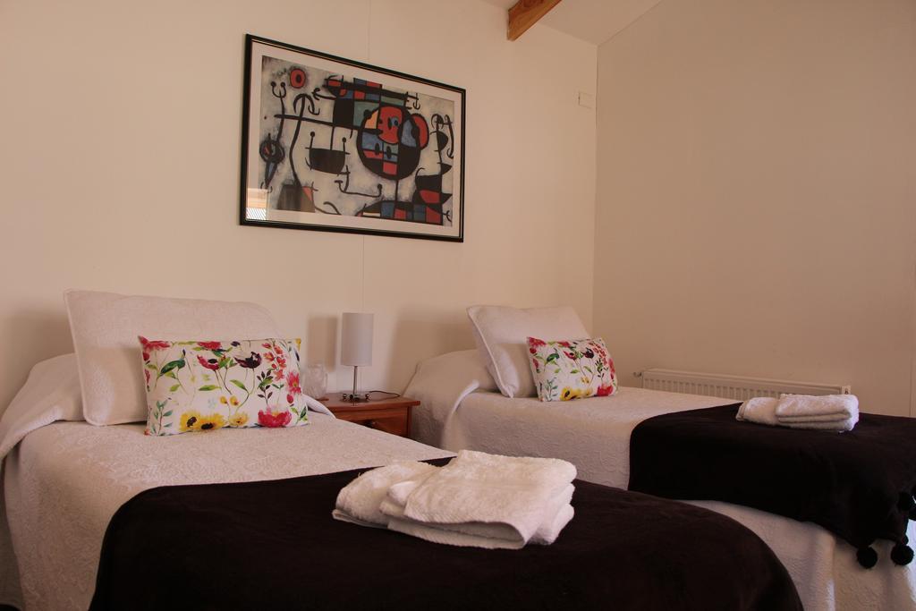 Hostal Fernando De Magalhaes プンタアレナス エクステリア 写真