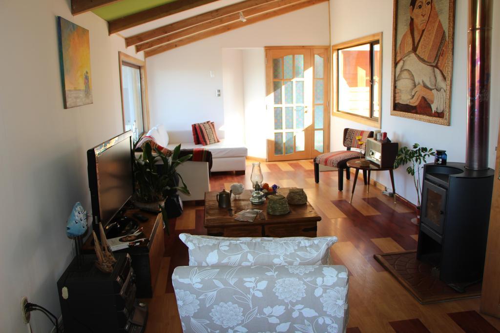 Hostal Fernando De Magalhaes プンタアレナス エクステリア 写真