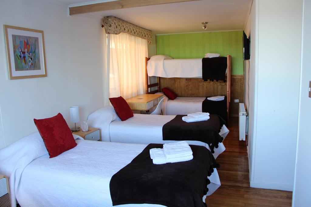 Hostal Fernando De Magalhaes プンタアレナス エクステリア 写真