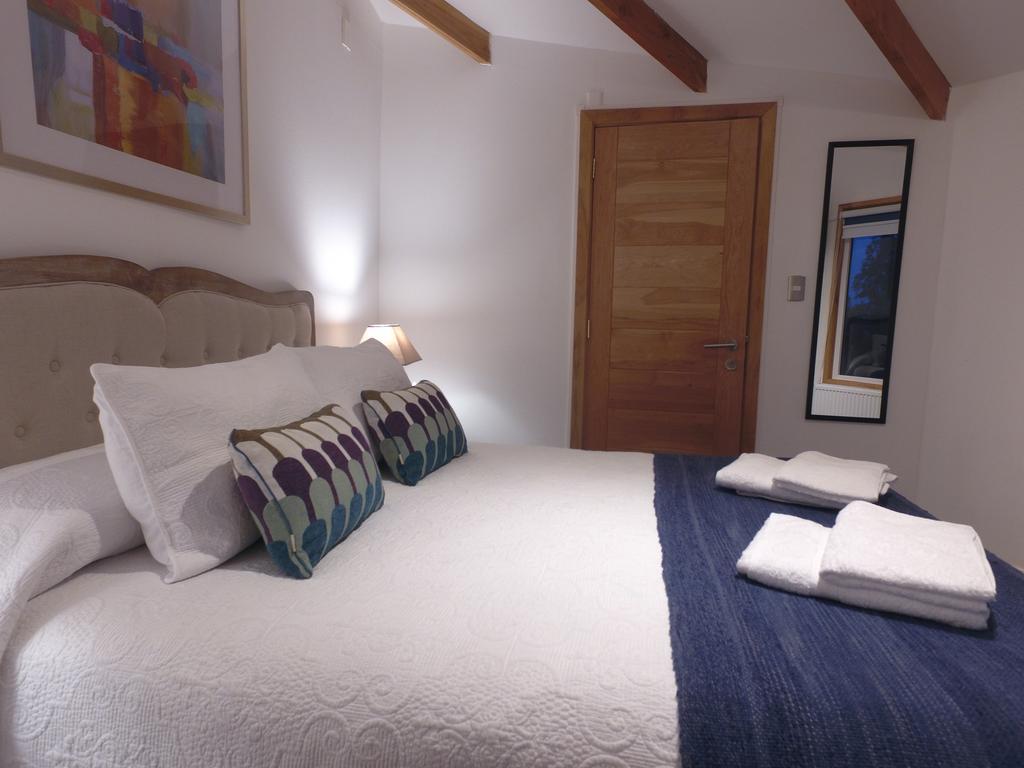 Hostal Fernando De Magalhaes プンタアレナス エクステリア 写真