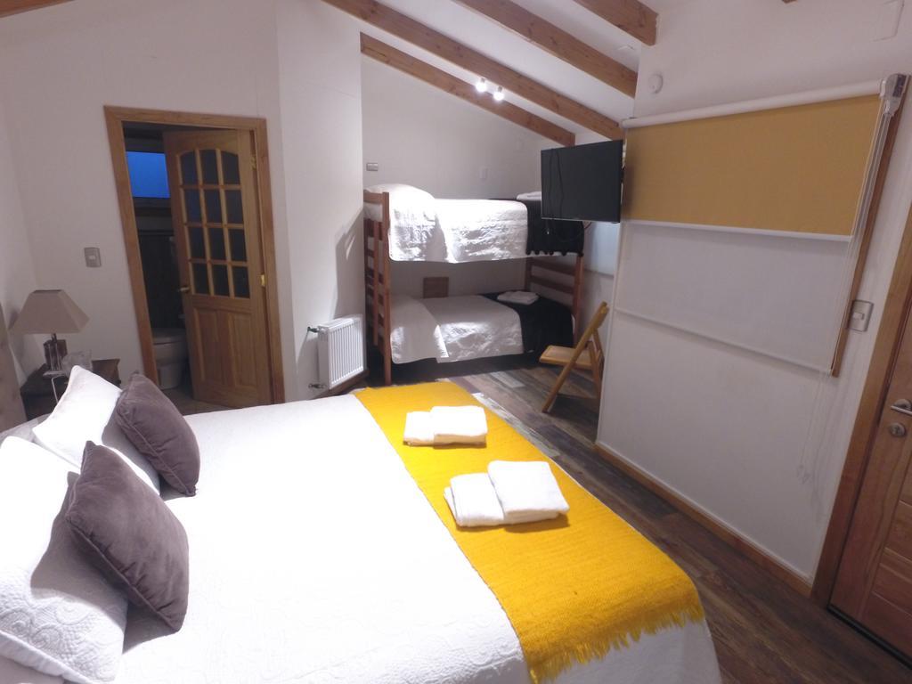 Hostal Fernando De Magalhaes プンタアレナス エクステリア 写真